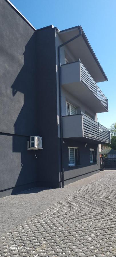 Unibal - Pokoje Goscinne Uniescie Bagian luar foto