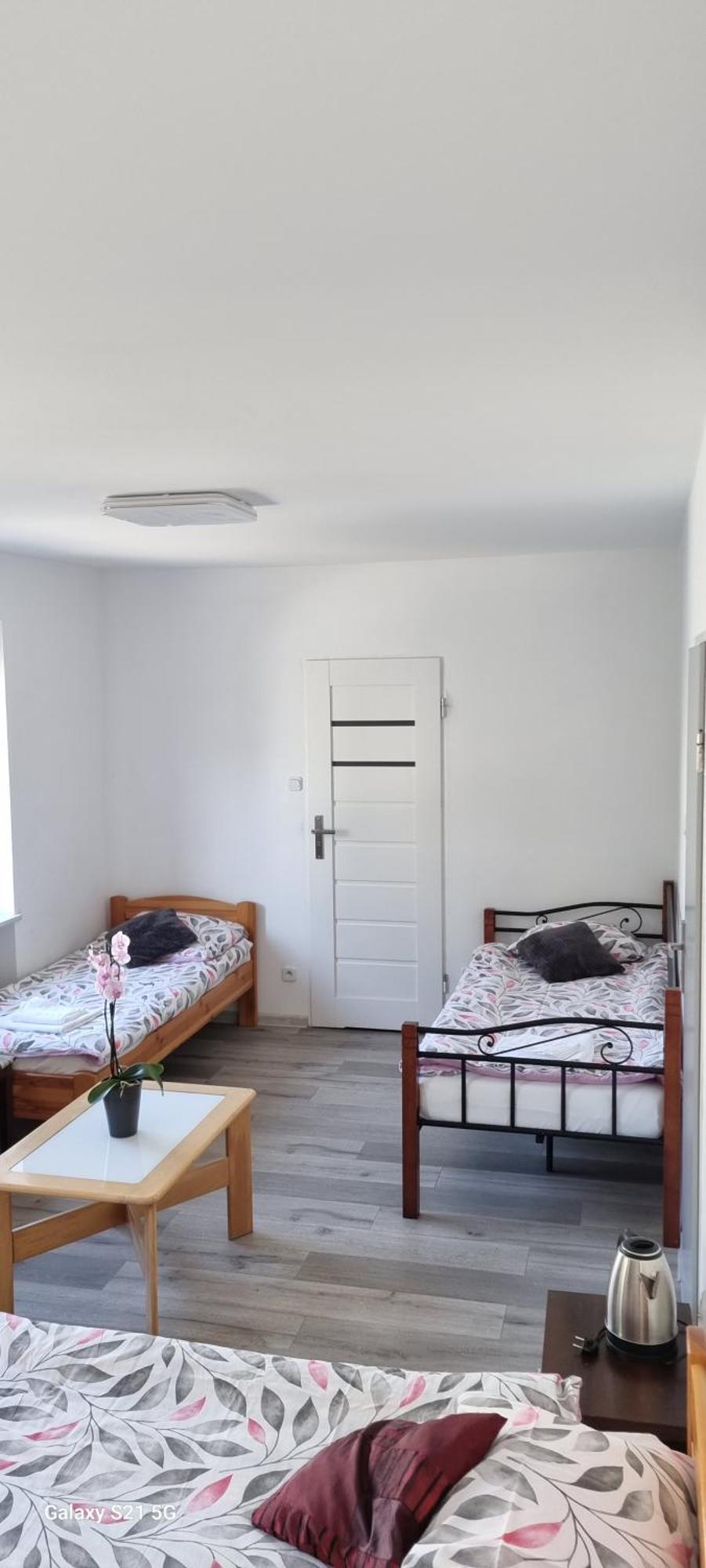 Unibal - Pokoje Goscinne Uniescie Bagian luar foto